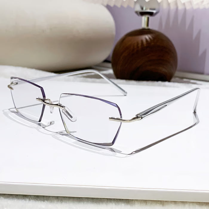 【🕶️ Essilor-Varilux-Co-Created by Designers】Gypsophila Smart Zoom and Color-Changing Reading Glasses